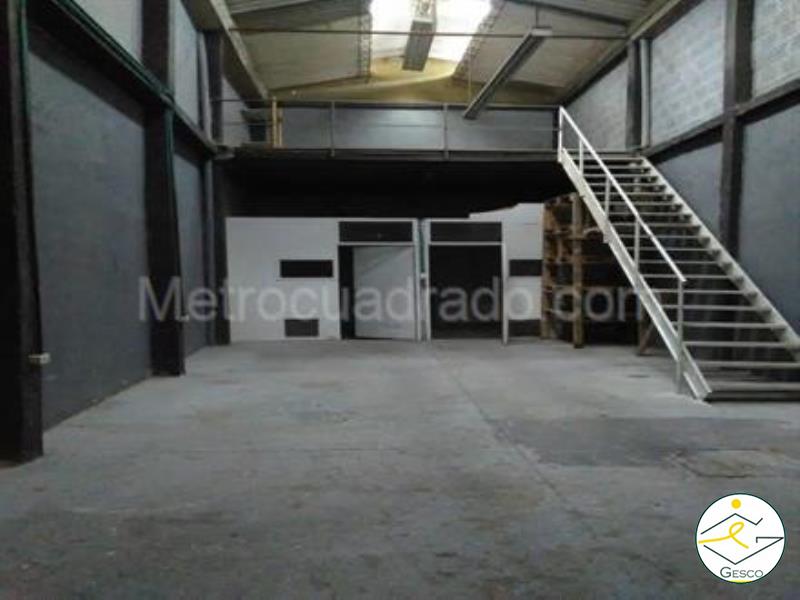 Bodega en Arriendo en 12 De Octubre